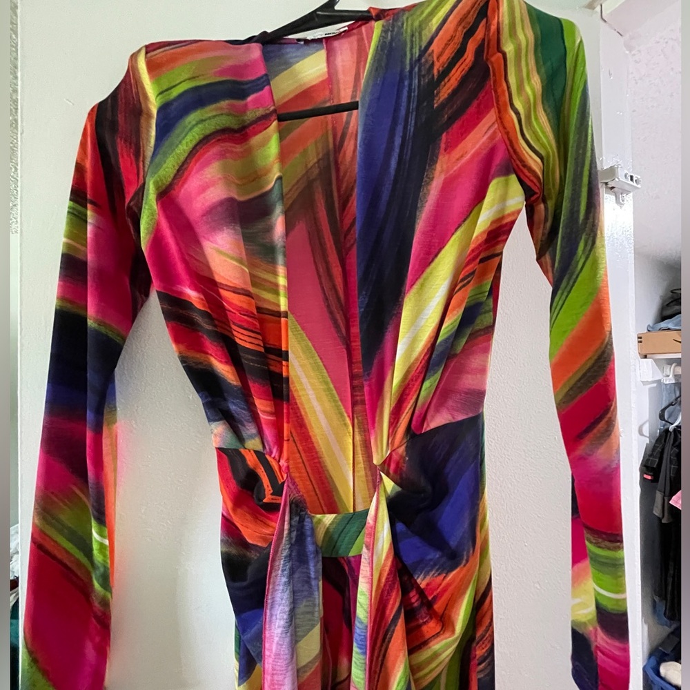Multicolor Long Sleeve Deep Cut Front Dress